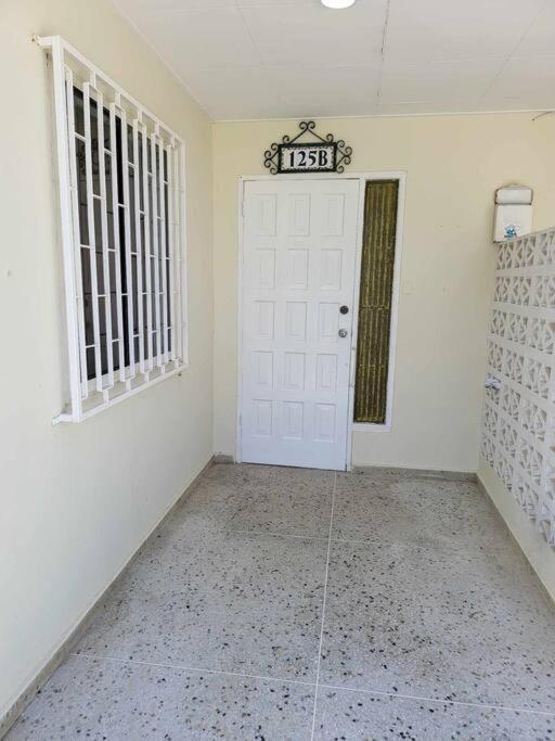 Welcome To Our Cozy Apartment! Willemstad Exterior photo